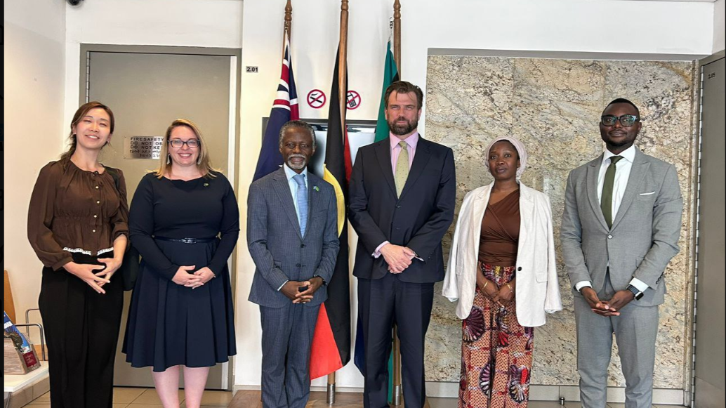 SRSG to the AU and Head of UNOAU meets with the Ambassador of Australia to Ethiopia and Representative to the African Union on climate–peace–security and renewable energy cooperation ahead of COP31