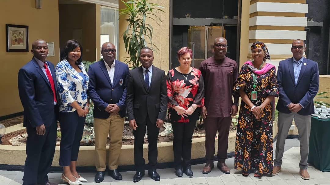 review_of_aussom_specific_pre-deployment_trainingpackage_for_individual_police_officers_0